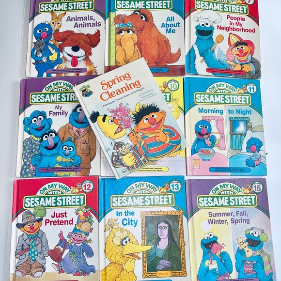 Vintage Sesame Street Book lot - Picture 1 of 8